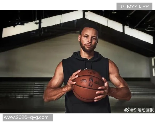 助教分析库里健身与手感的平衡之道探讨运动员体型与技能的关系 助教分析库里健身与手感的平衡之道探讨运动员体型与技能的关系