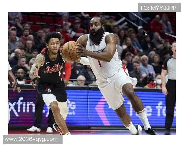 迈尔斯布里奇斯高效表现助力球队奠定胜局25分8板4助攻三分球命中率惊人