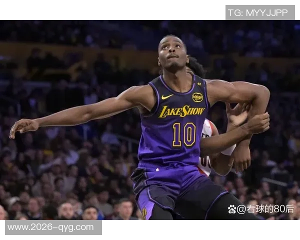 巴格利替补出战9分钟勇斗恩比德贡献6分3篮板3助攻1抢断表现亮眼 巴格利替补出战9分钟勇斗恩比德贡献6分3篮板3助攻1抢断表现亮眼